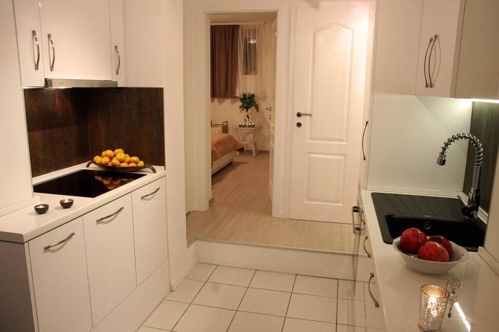 Joy4You Apt Near Beach And Center Split Buitenkant foto