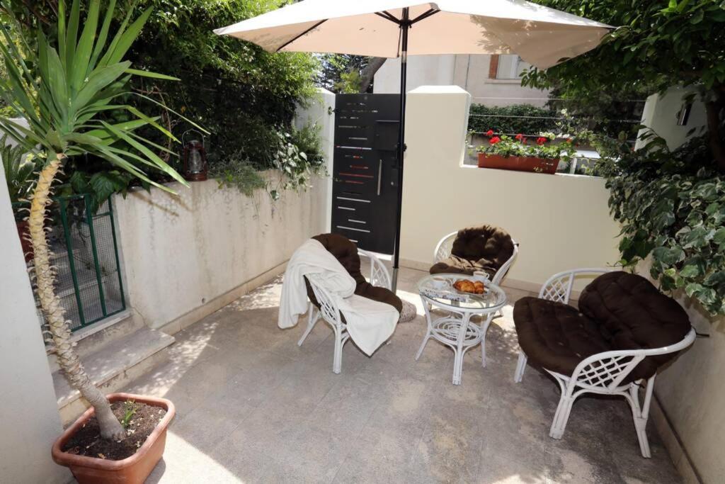 Joy4You Apt Near Beach And Center Split Buitenkant foto