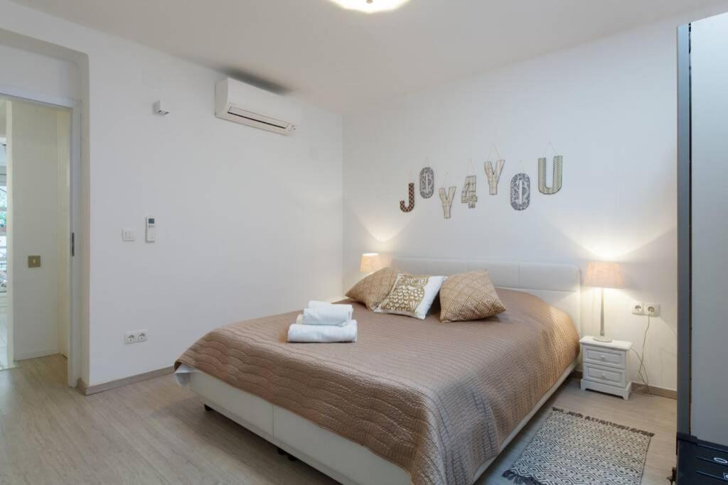 Joy4You Apt Near Beach And Center Split Buitenkant foto
